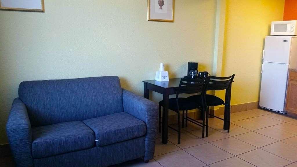 Americas Best Value Inn And Suites Groves Chambre photo