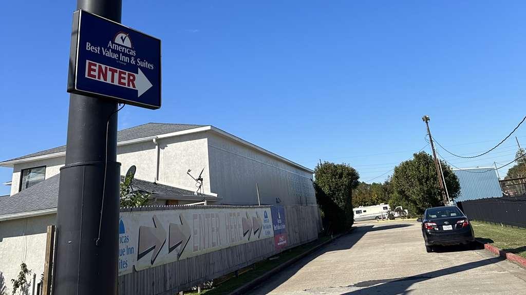 Americas Best Value Inn And Suites Groves Extérieur photo