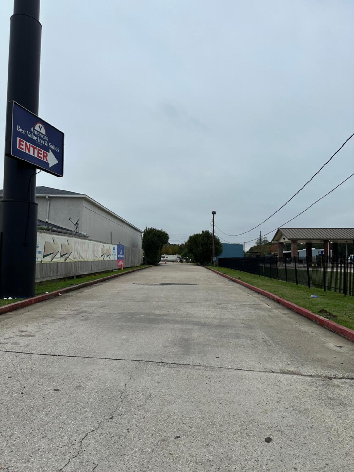 Americas Best Value Inn And Suites Groves Extérieur photo