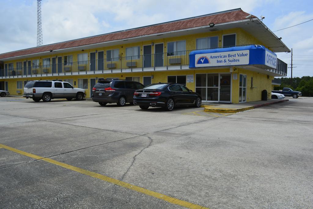Americas Best Value Inn And Suites Groves Extérieur photo